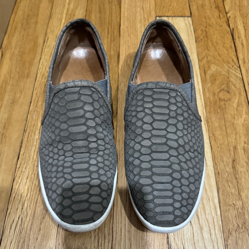 Joie Kidmore Snake Print Size 6.5 Casual Slip-On Leather Sneakers